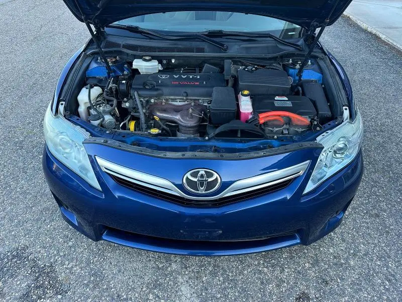 2011 TOYOTA CAMRY HYBRID  