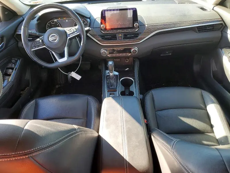 2021 NISSAN ALTIMA SL  