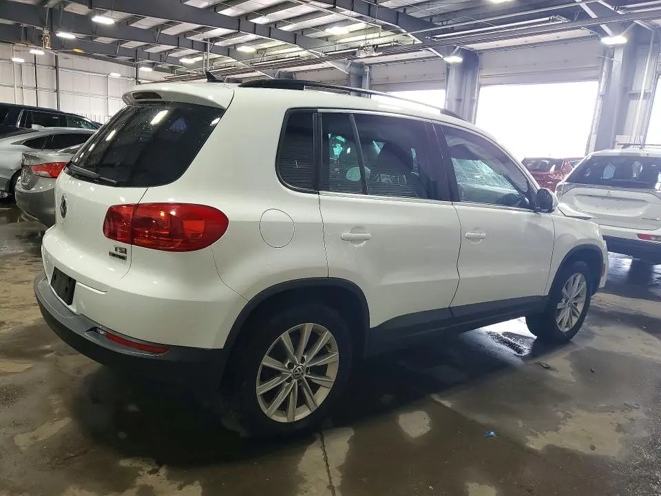 2017 VOLKSWAGEN TIGUAN S  