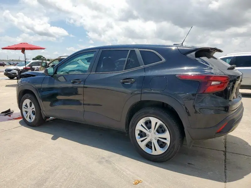 2025 CHEVROLET TRAX LS  