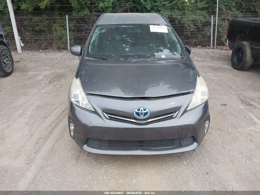 2013 TOYOTA PRIUS V THREE