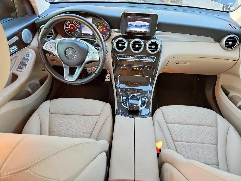 2016 MERCEDES-BENZ GLC 300 4MATIC  