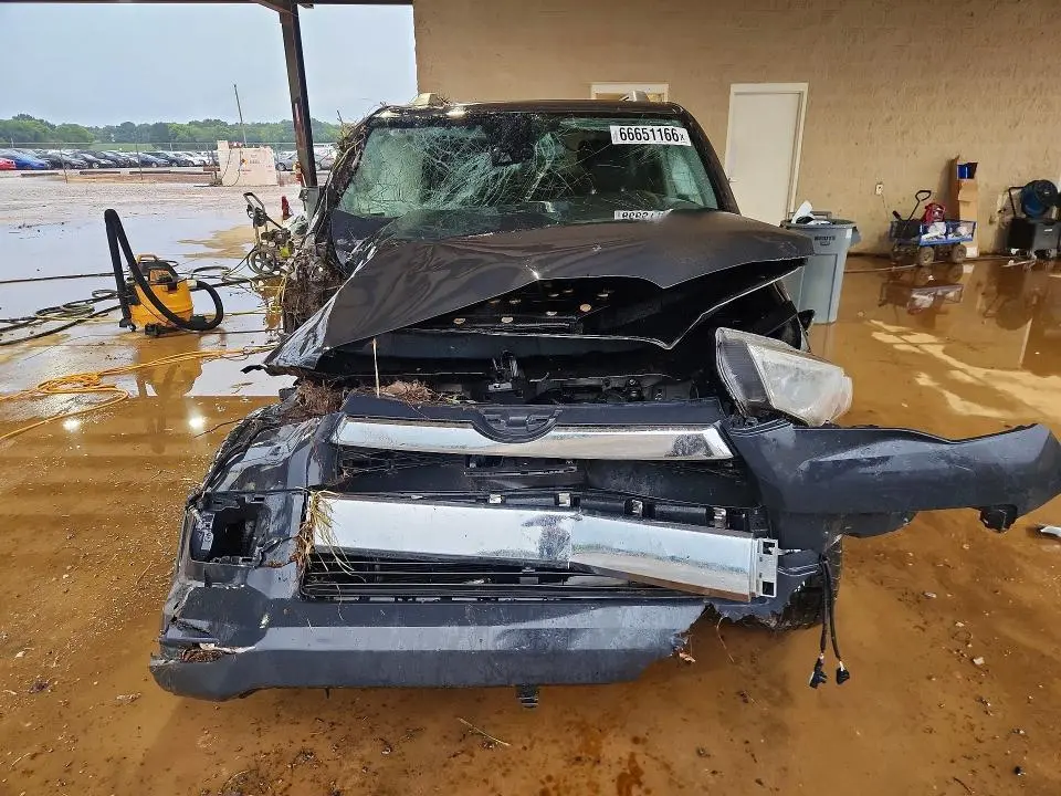 2024 TOYOTA 4RUNNER LIMITED  