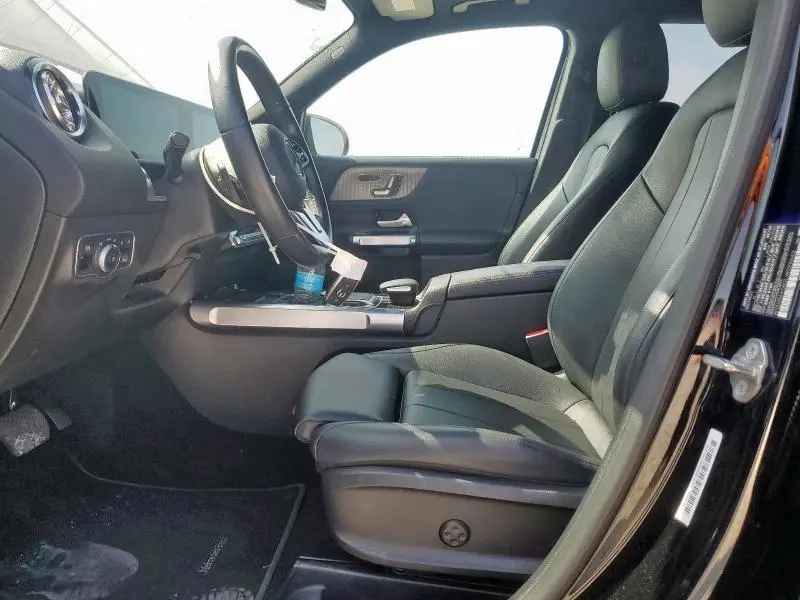 2020 MERCEDES-BENZ GLB 250  