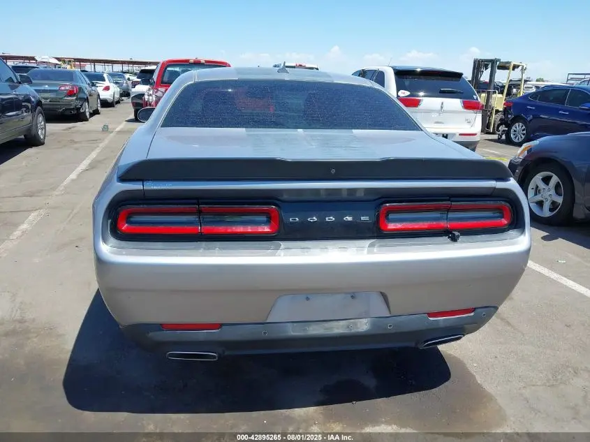 2017 DODGE CHALLENGER SXT