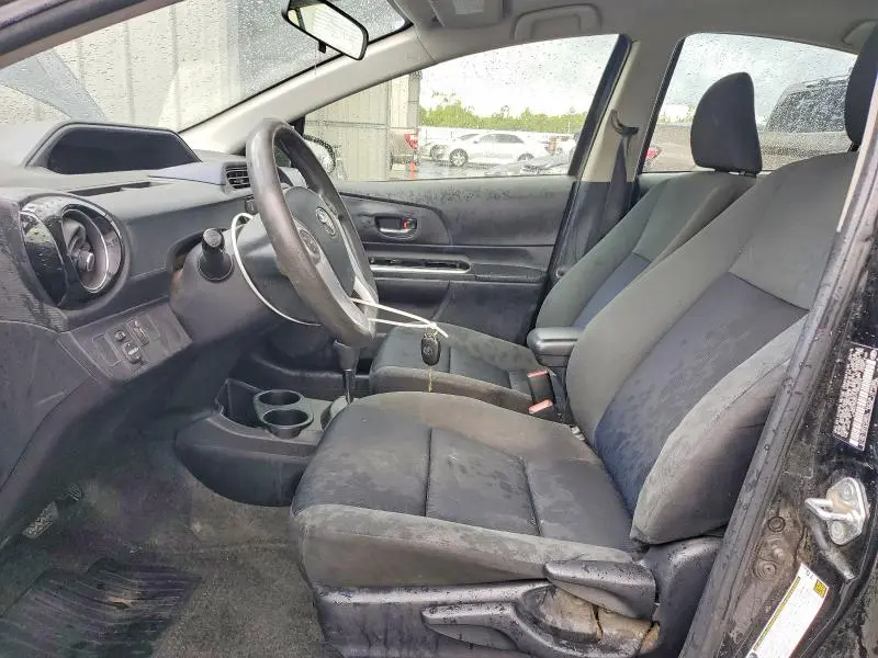 2015 TOYOTA PRIUS C TWO  