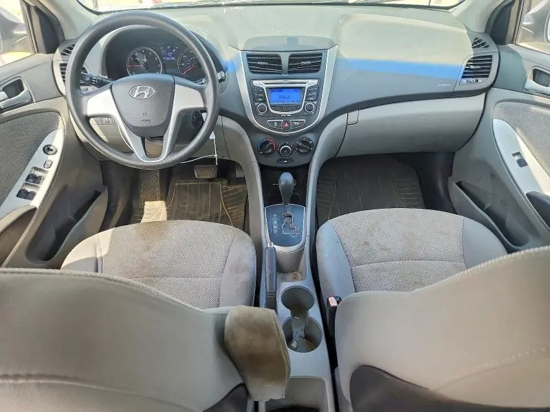 2012 HYUNDAI ACCENT GLS  
