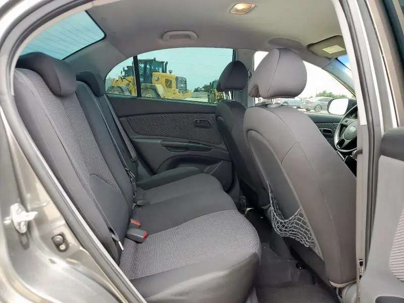 2010 KIA RIO LX  