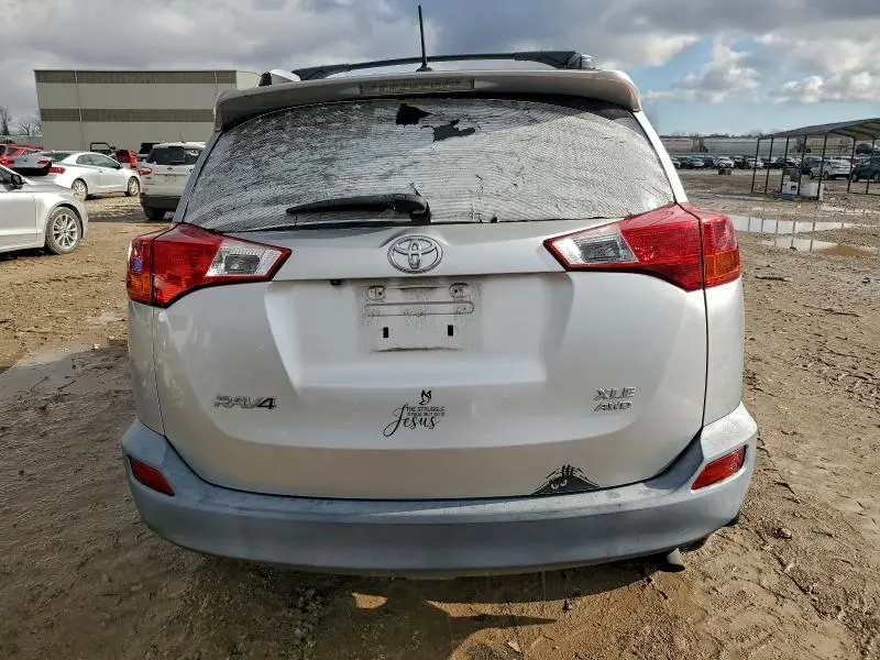 2013 TOYOTA RAV4 XLE  