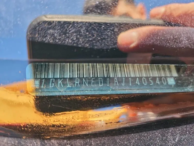 2010 GMC ACADIA SLT-2  