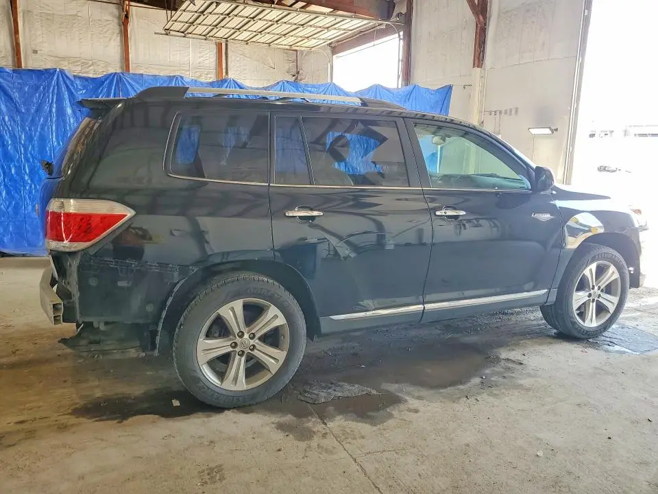 2011 TOYOTA HIGHLANDER LIMITED  