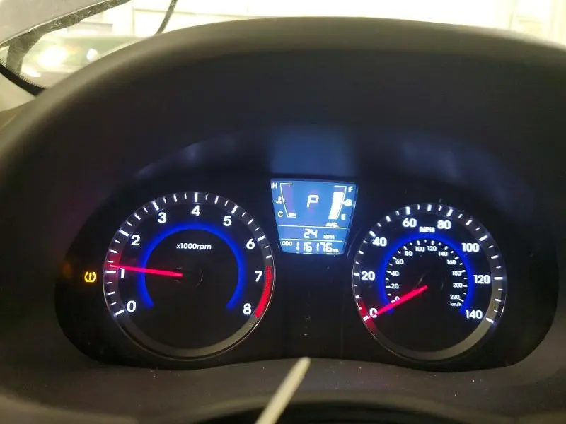 2014 HYUNDAI ACCENT GLS  