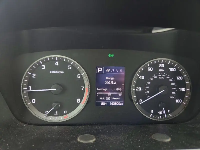 2016 HYUNDAI SONATA SE  