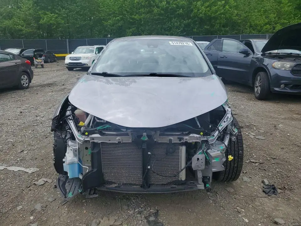 2020 TOYOTA C-HR LE  