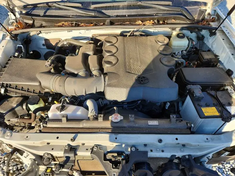 2022 TOYOTA 4RUNNER SR5/SR5 PREMIUM  