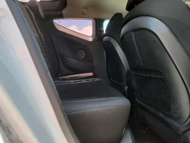 2017 HYUNDAI VELOSTER BASE  