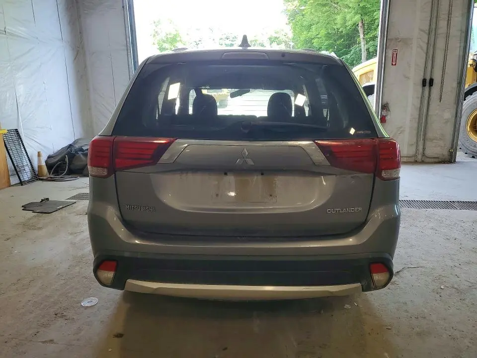 2017 MITSUBISHI OUTLANDER ES  