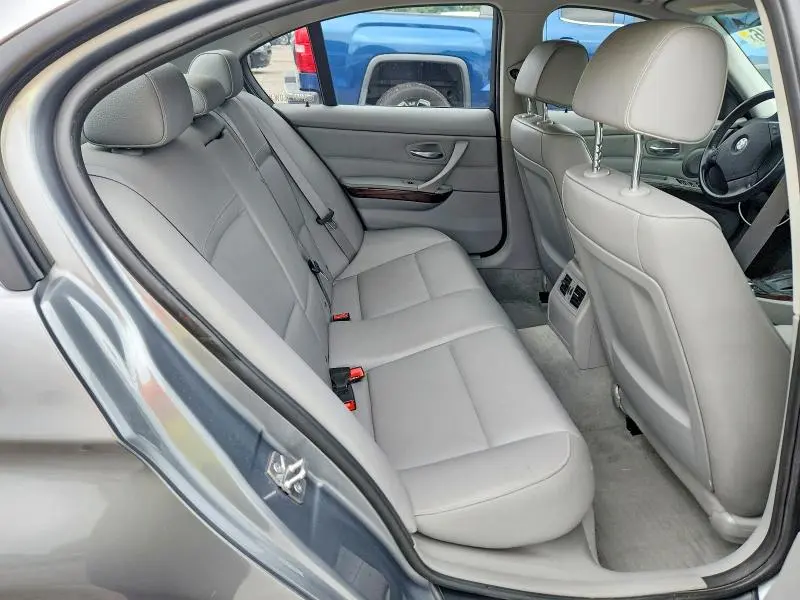 2011 BMW 328 XI  