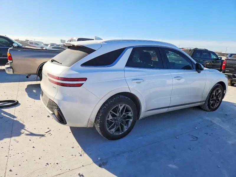 2022 GENESIS GV70 BASE  