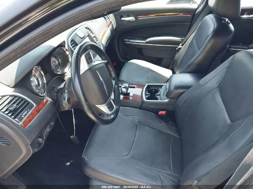 2014 CHRYSLER 300  