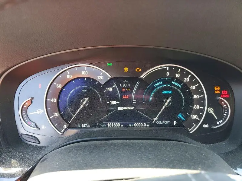2018 BMW 530E   
