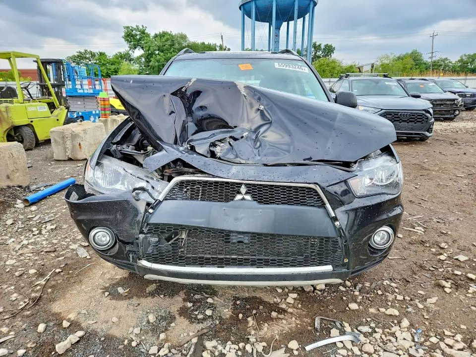 2012 MITSUBISHI OUTLANDER SE  