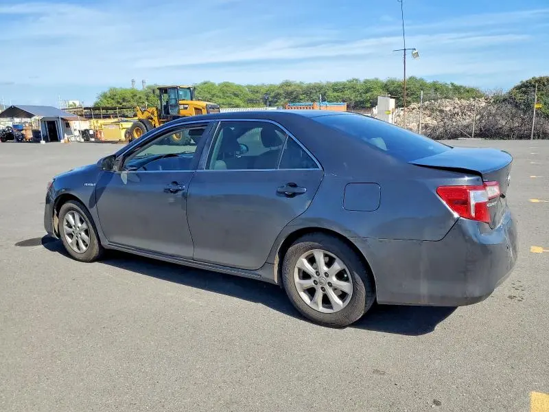 2013 TOYOTA CAMRY   