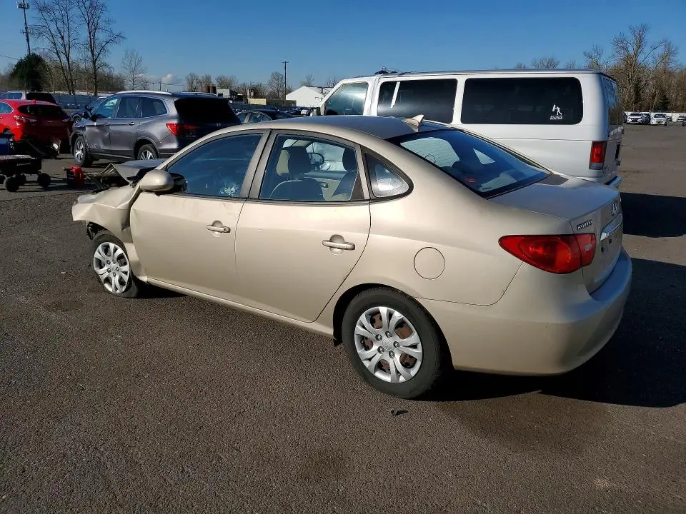 2010 HYUNDAI ELANTRA GLS  