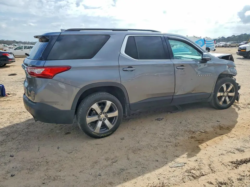 2019 CHEVROLET TRAVERSE LT  