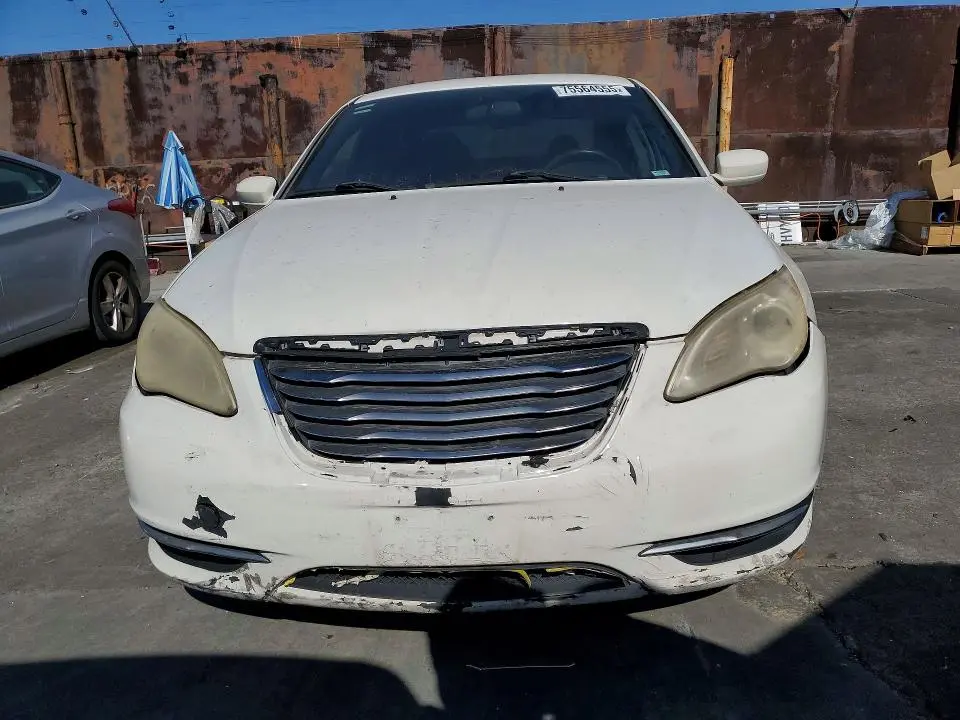 2011 CHRYSLER 200 TOURING  
