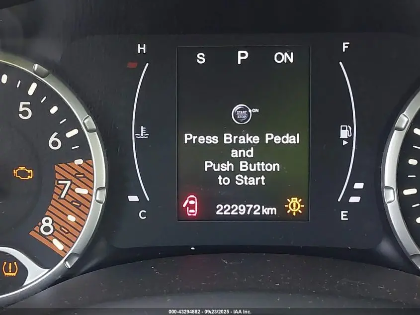 2019 JEEP RENEGADE LATITUDE FWD