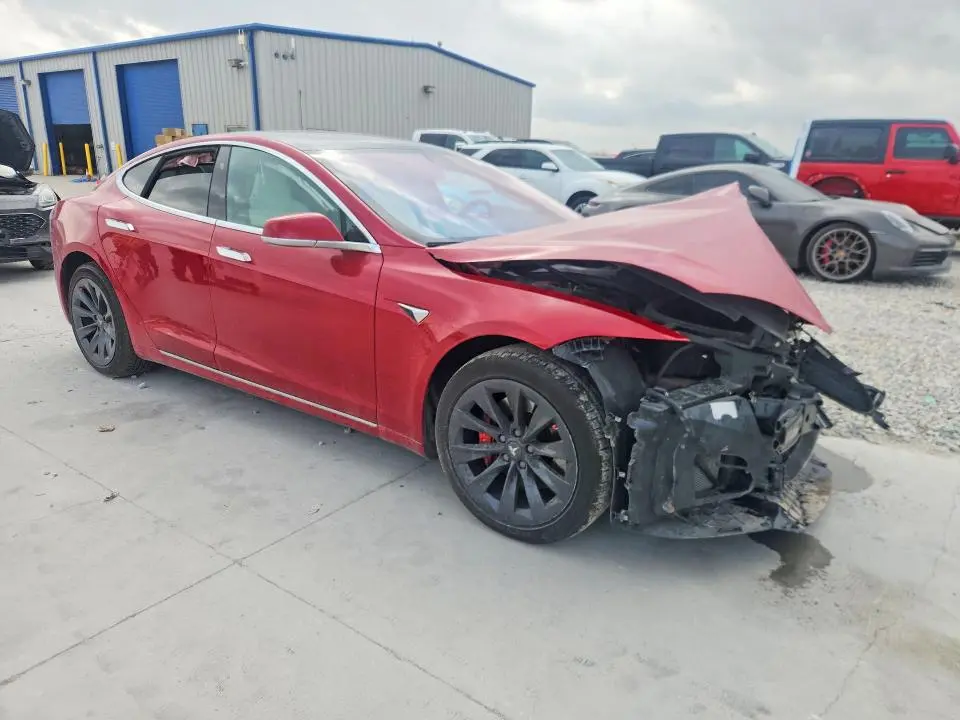 2020 TESLA MODEL S   