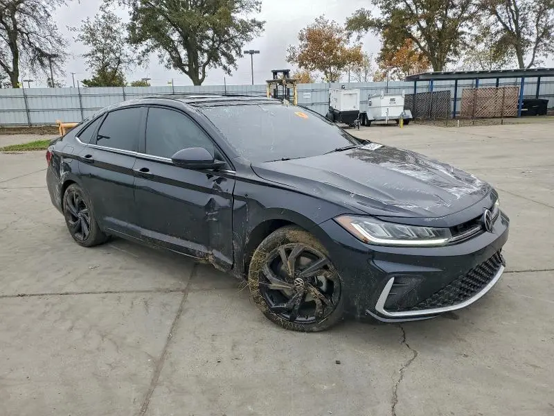 2025 VOLKSWAGEN JETTA   