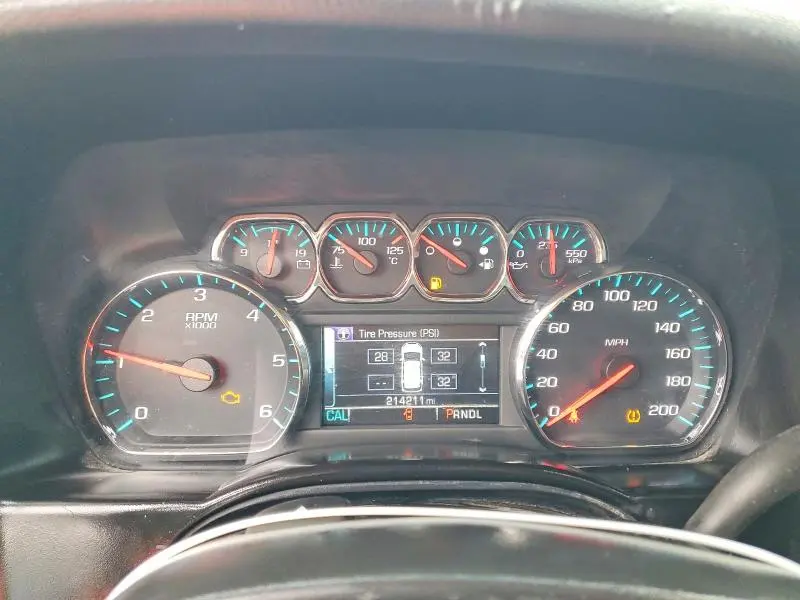 2017 GMC YUKON XL K1500 SLE  