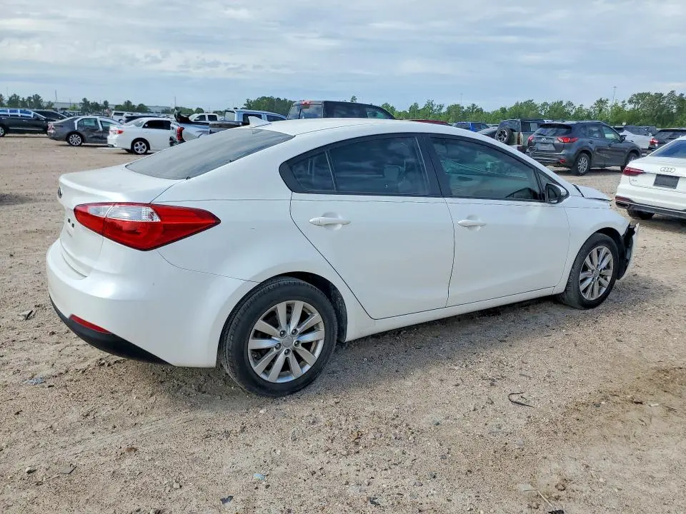2014 KIA FORTE LX  