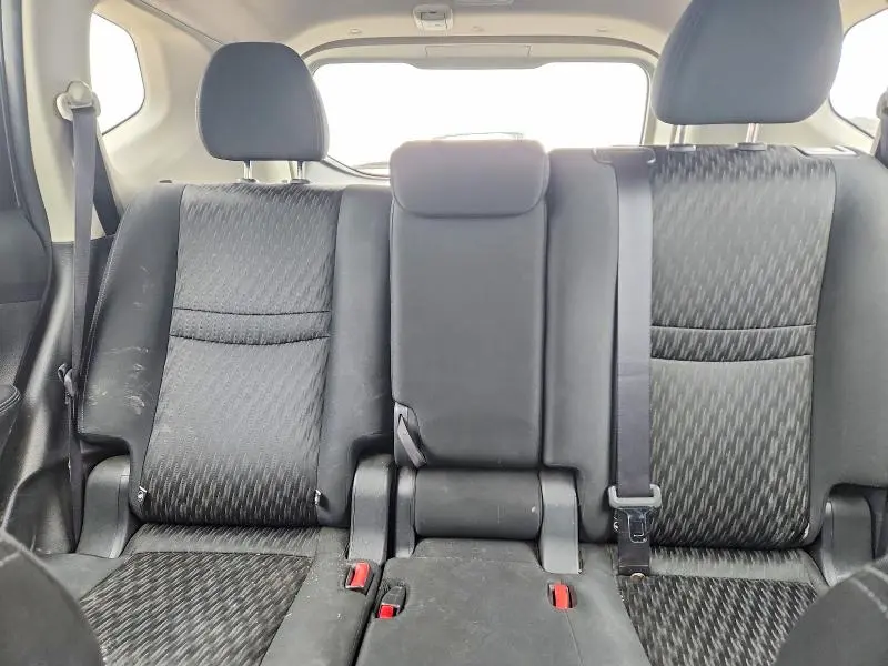 2017 NISSAN ROGUE S  