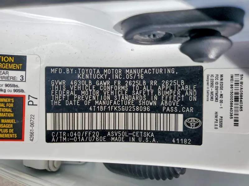 2016 TOYOTA CAMRY SE  
