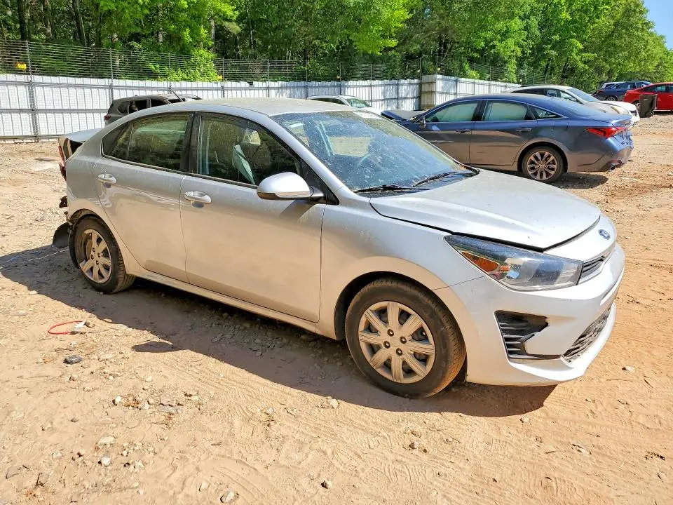 2021 KIA RIO S  
