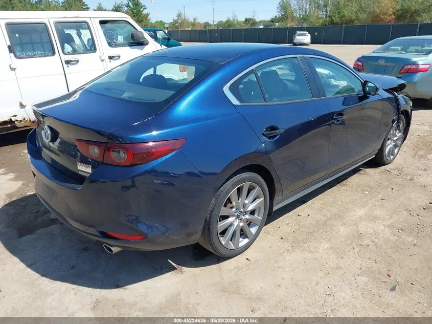 2022 MAZDA MAZDA3 SELECT