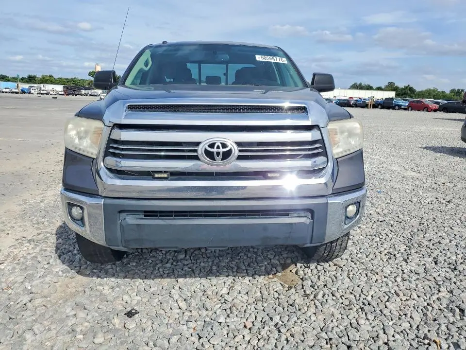 2017 TOYOTA TUNDRA SR5  