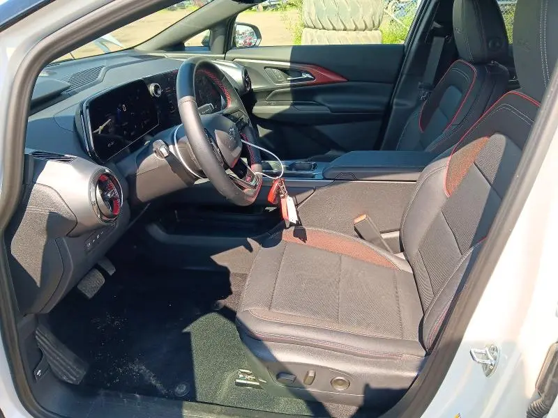 2025 CHEVROLET EQUINOX RS  