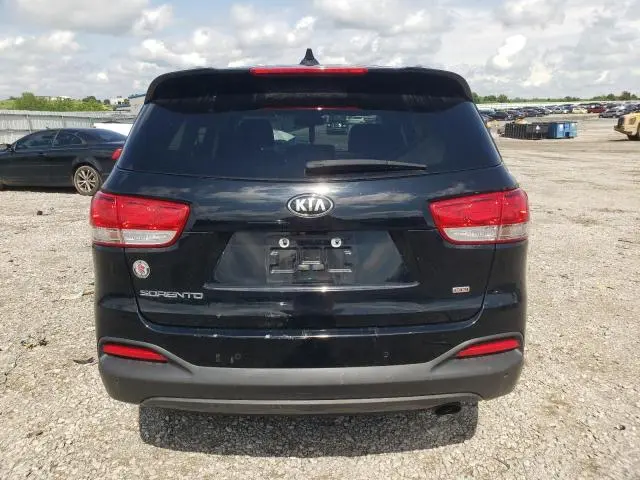 2017 KIA SORENTO LX  