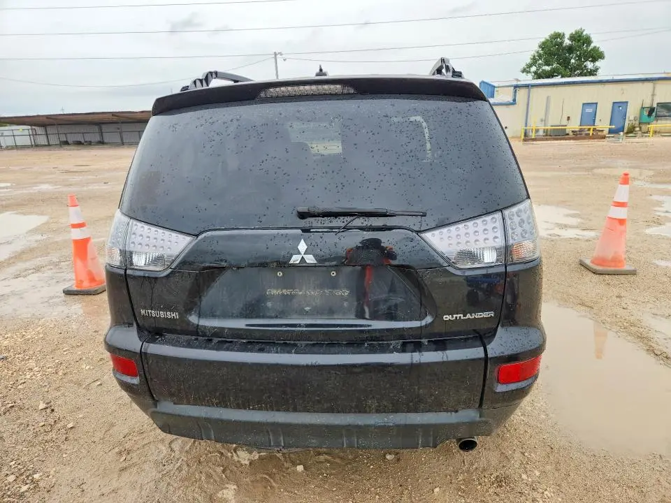 2012 MITSUBISHI OUTLANDER SE  