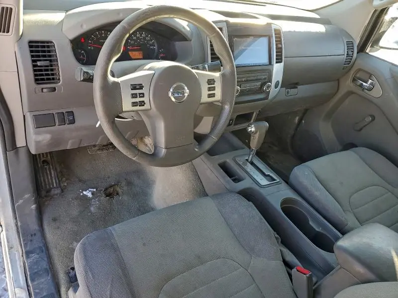 2014 NISSAN FRONTIER S  