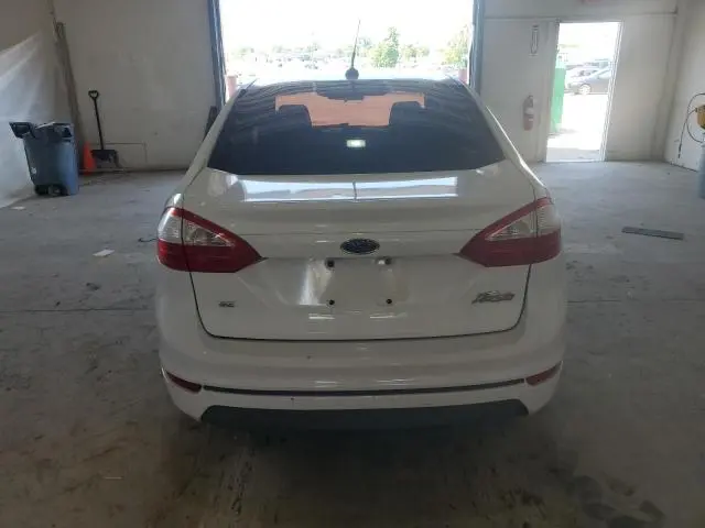 2016 FORD FIESTA SE  