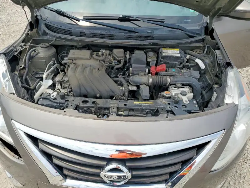 2017 NISSAN VERSA 1.6 SL  