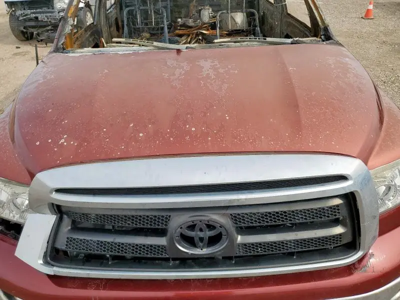2010 TOYOTA TUNDRA CREWMAX SR5  