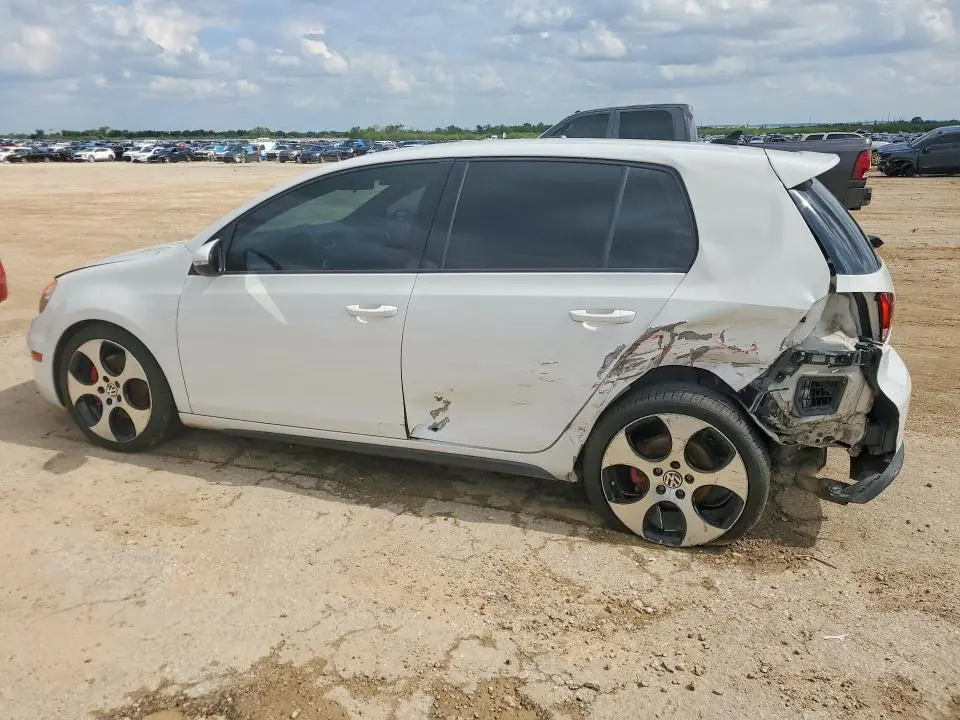 2013 VOLKSWAGEN GTI   