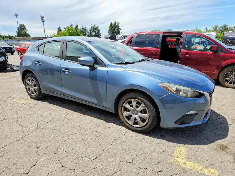 2015 MAZDA 3 SPORT  