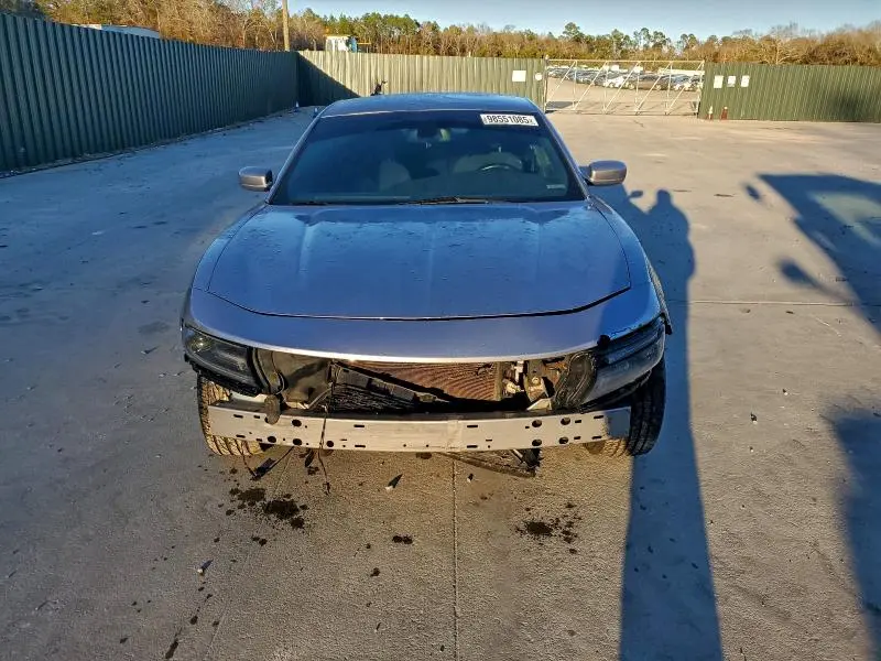 2016 DODGE CHARGER SE  
